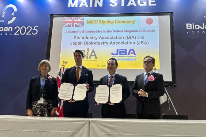UK and Japan biotech associations sign MoU to strengthen life sciences collaboration